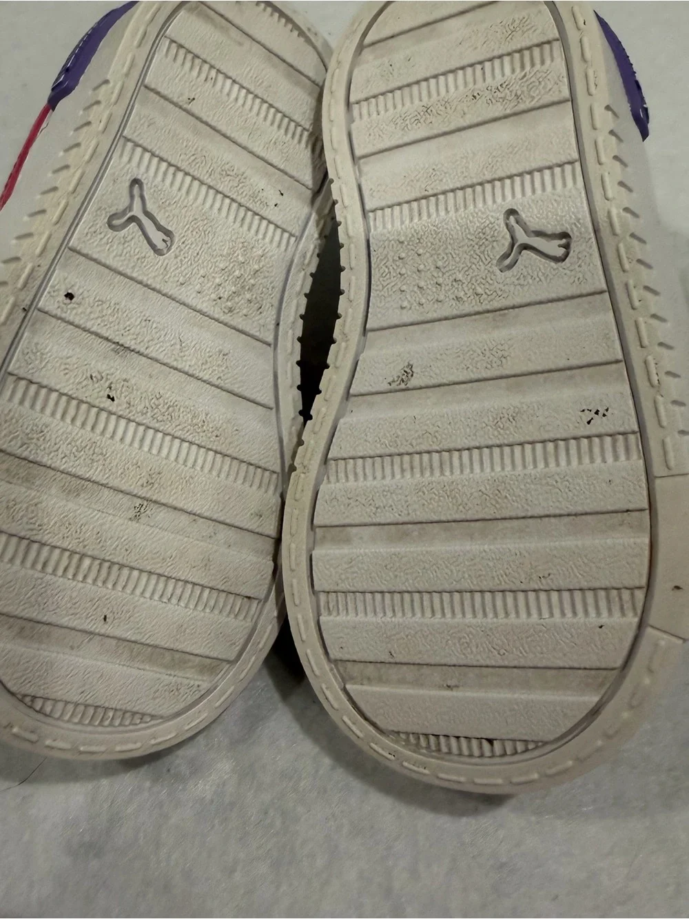 PUMA Toddler Girls White Pink Sneakers Size 5C